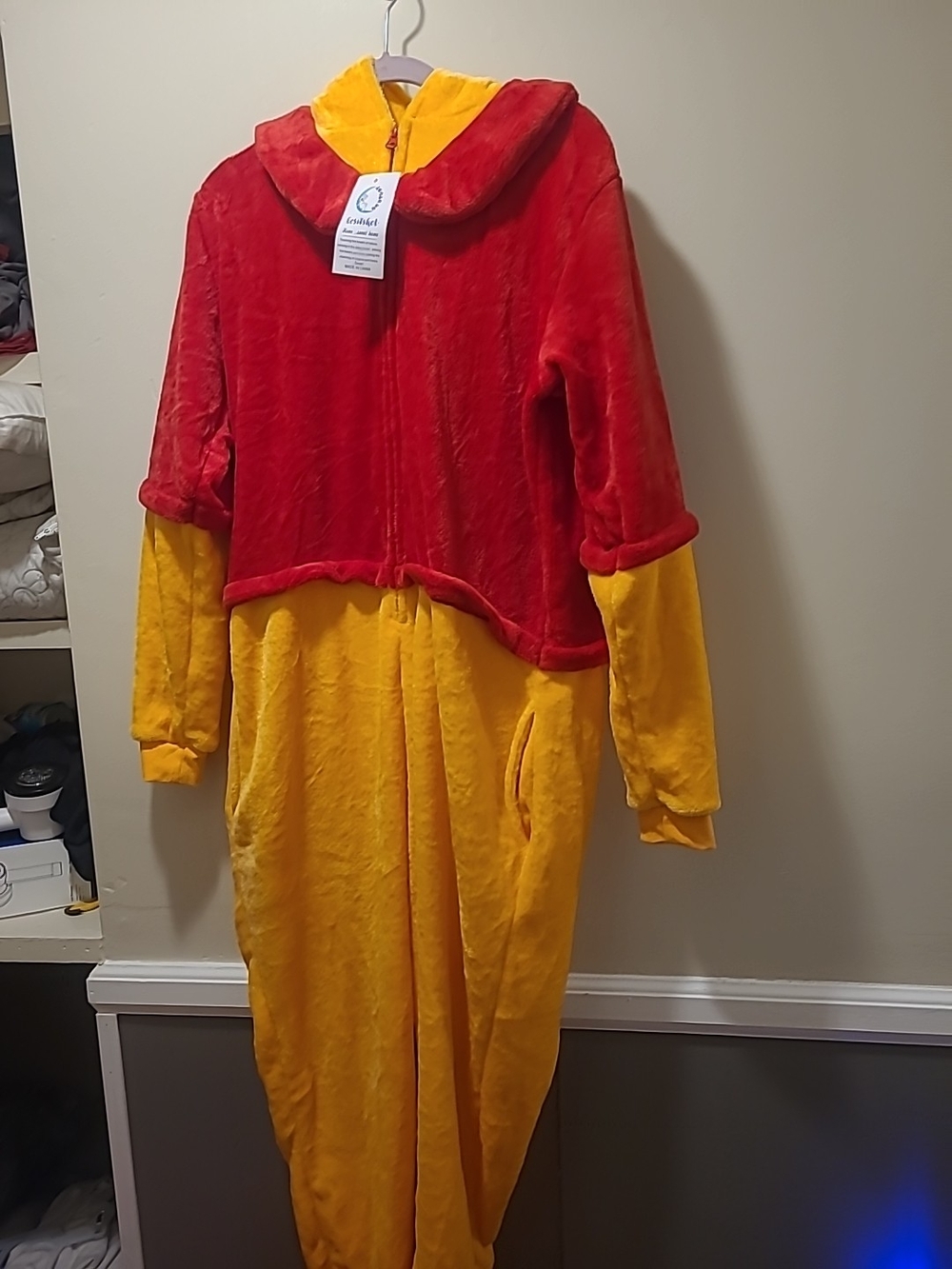 Winnie The Pooh Costume, Soft Fleece Adult Small Halloween NWT